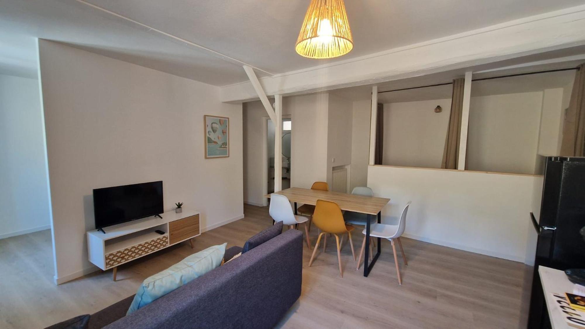 Appartamento Le Bourg Lagnieu Esterno foto